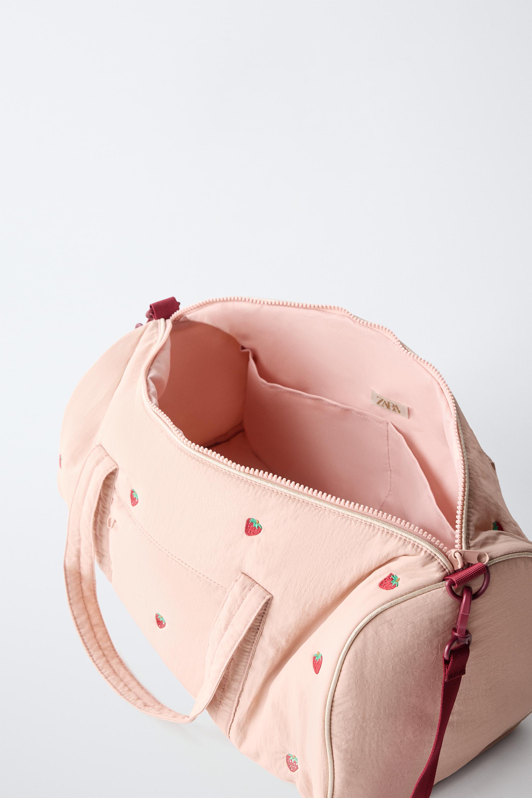 STRAWBERRY BOWLING BAG